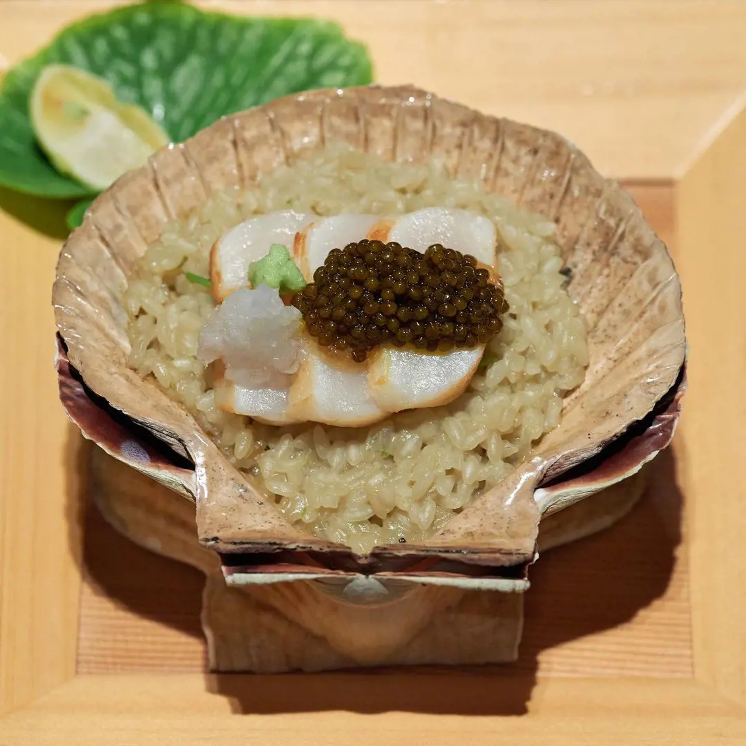 Kaiyaki rice, seared scallop, caviar, wasabi