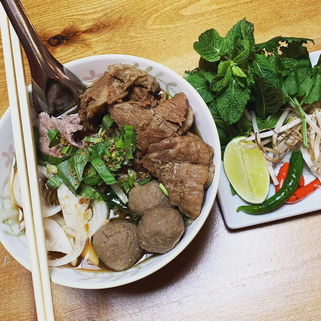 Vietnamese style ‘pho’ noodle soup