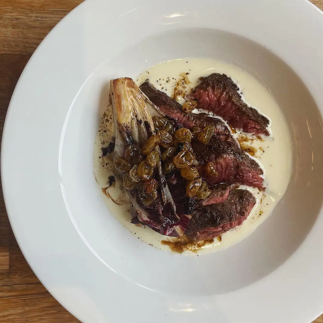 Onglet with fonduta, radicchio and pickled sultana