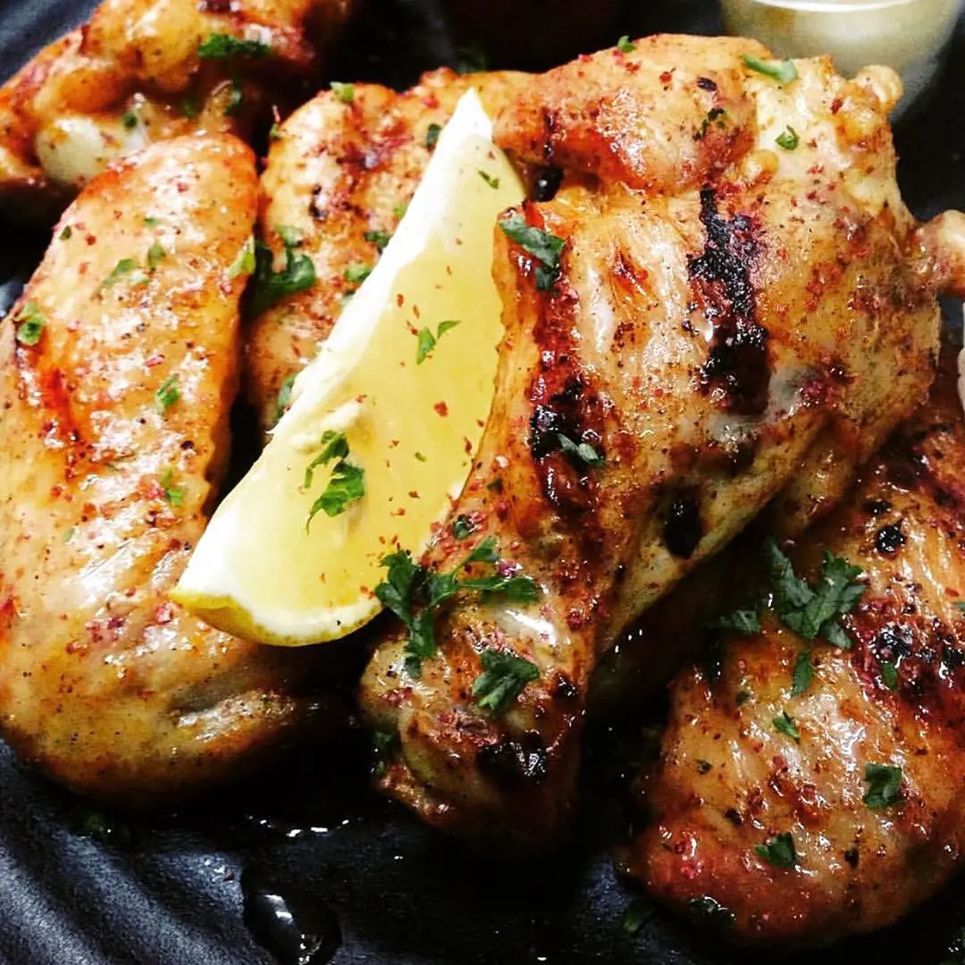 Grilled Chicken Wings cooked in lemon, garlic & coriander
