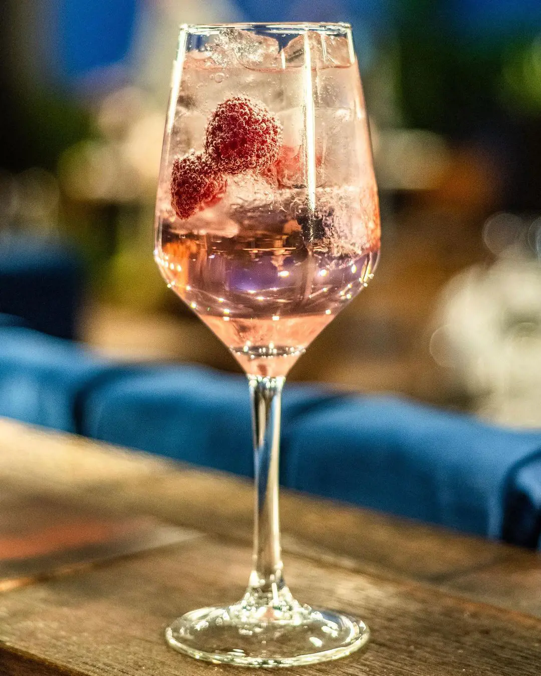 Rose Fizz cocktail