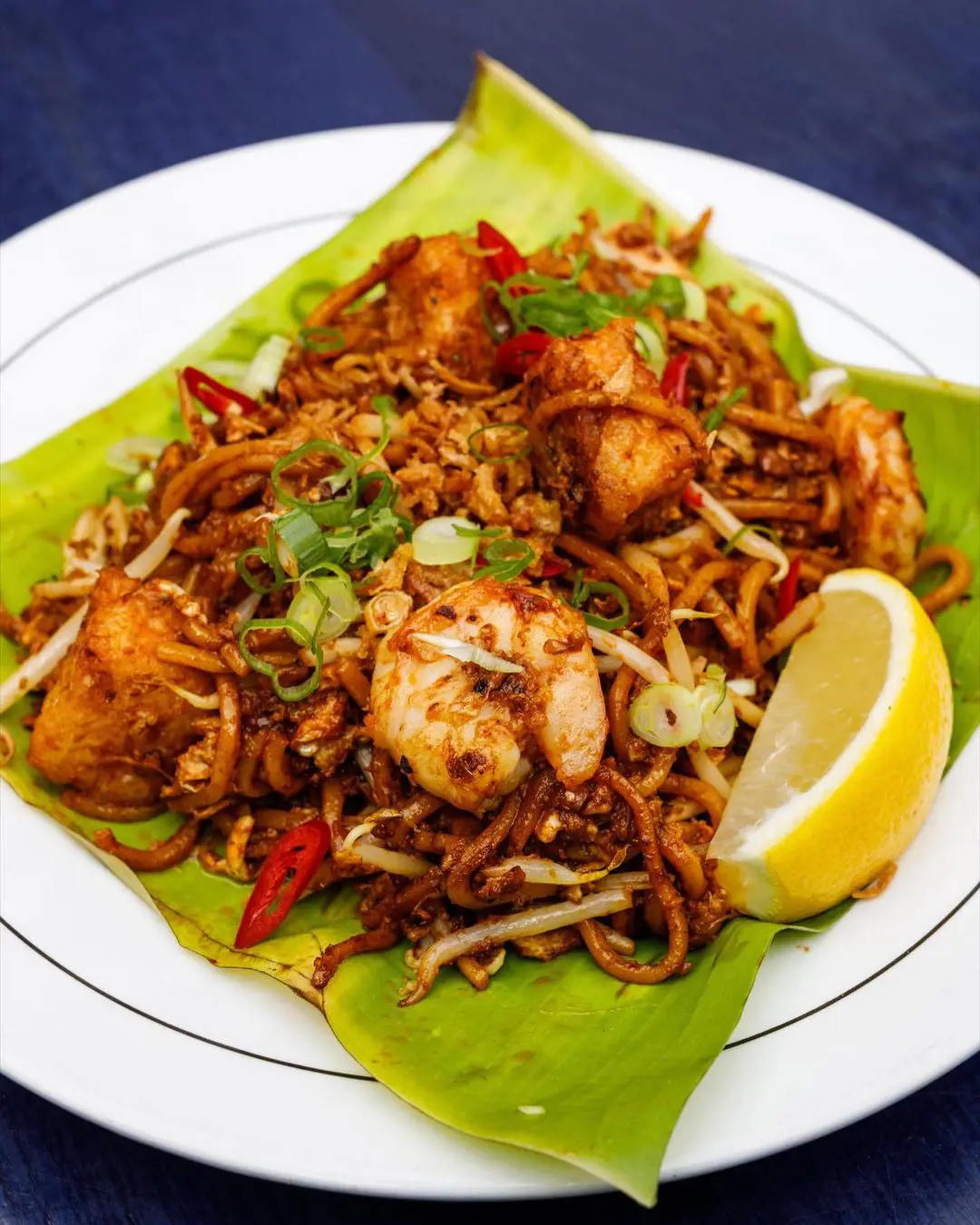 stir-fried Mee (noodles) with prawns and tofu