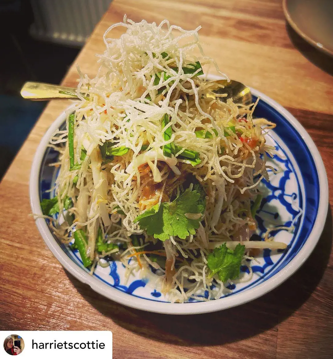 Crispy noodles, pickled garlic, Chinese chives, beansprouts, crab dressing